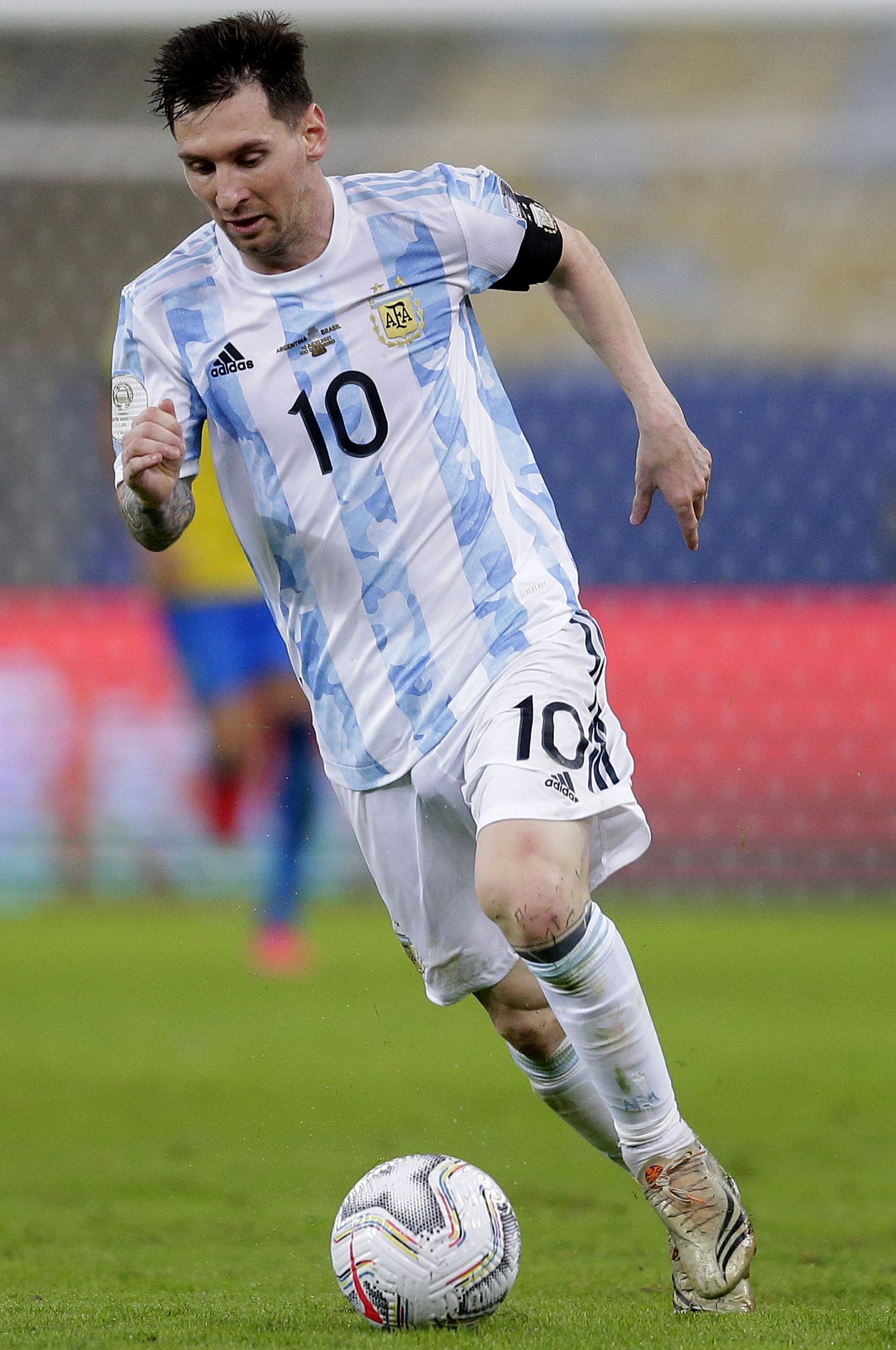 因此而暴露 因此而暴露