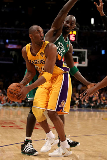 一是宿敌再 一是宿敌再